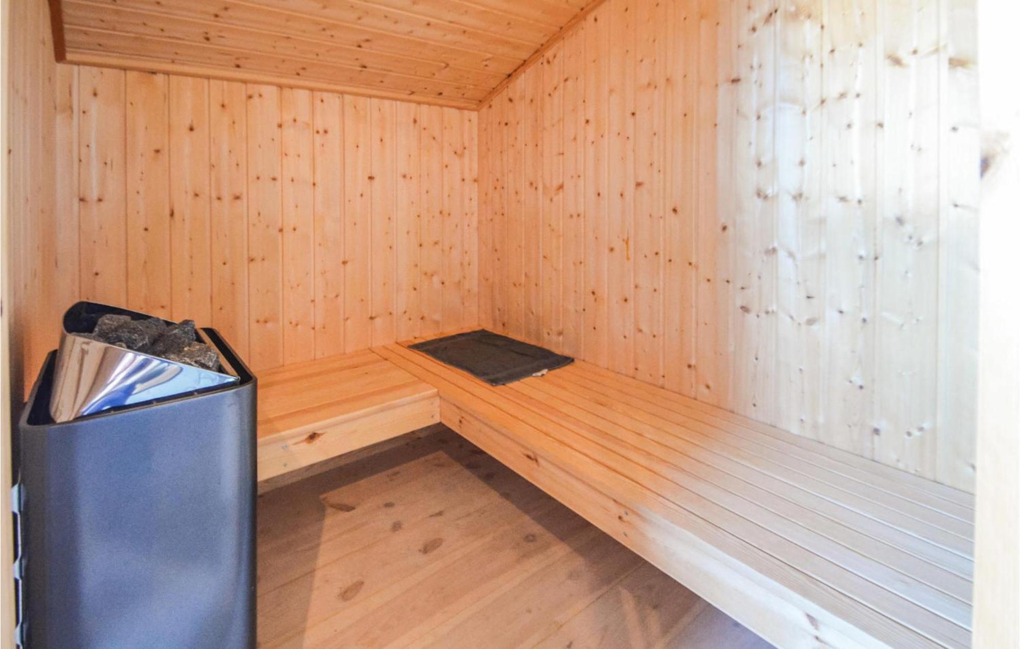 4 Bedroom Pet Friendly Home In Fjerritslev Exteriör bild